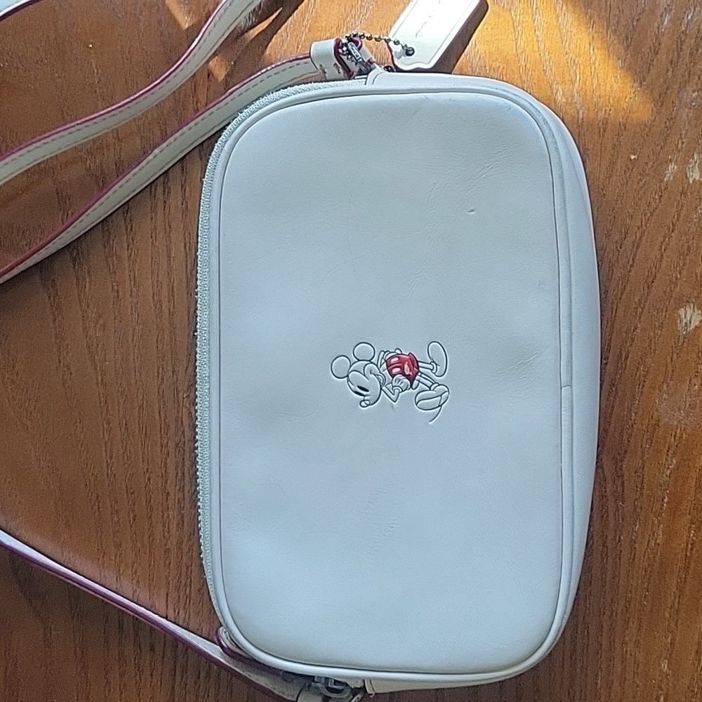 Coach Disney Mickey Mouse Chalk White Mini Crossbody Bag Clutch Limited Edition